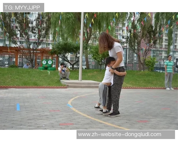 大脚与小脚的较量谁才是生活中的真正赢家